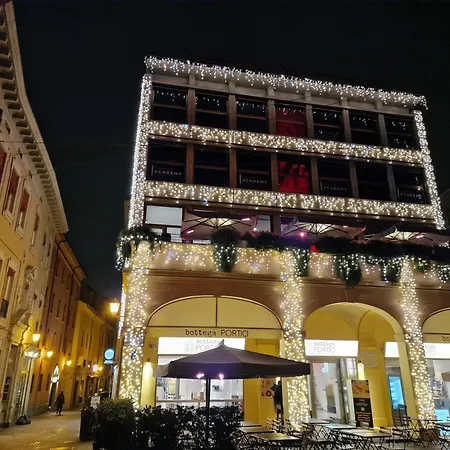 Giudei House Smart * ボローニャ